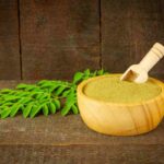 ninetechno moringa 6564668 1920 1